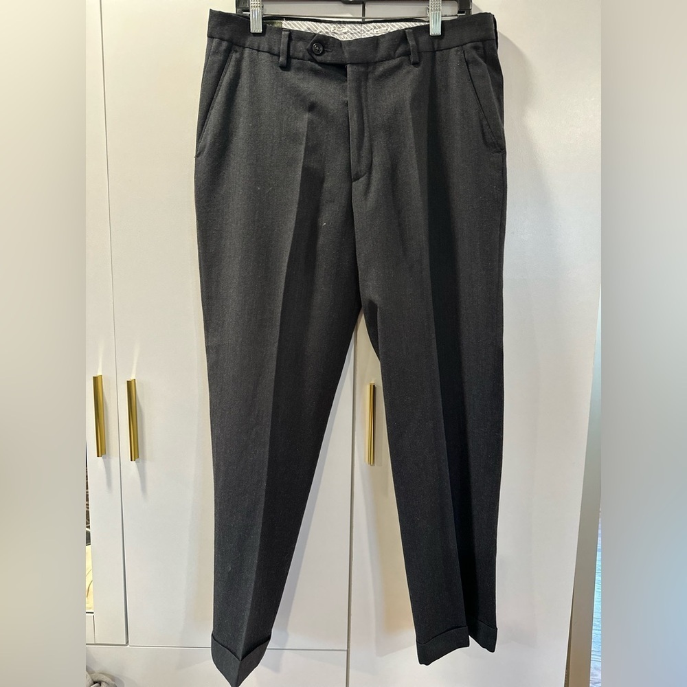 EUC Orvis Men 32 Dark Grey 100% Wool  Dress Pants Crease Front Cuffed hem Slacks